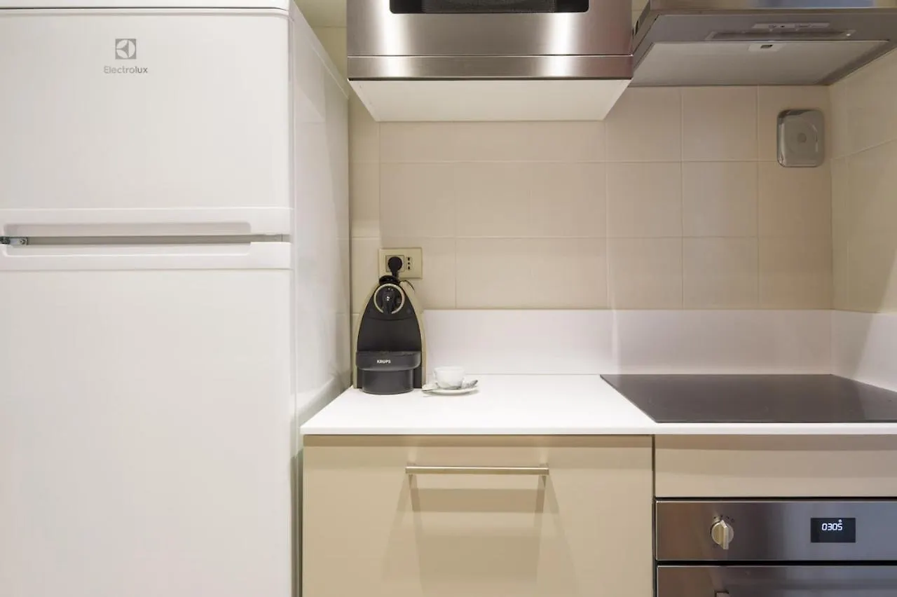 Contempora Apartments - Elvezia 8 - E12 Milano